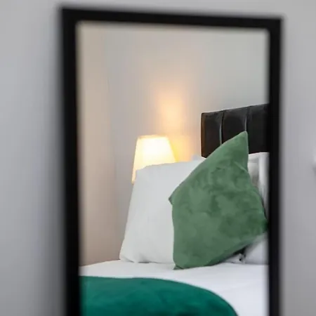Modern Apartment Free Parking Double Bed Suite 5 Nottingham Exterior photo
