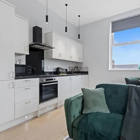 Modern Apartment Free Parking Double Bed Suite 5 Nottingham Exterior photo