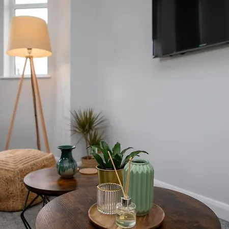 Modern Apartment Free Parking Double Bed Suite 5 Nottingham Exterior photo